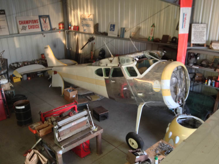 Photo - 20 Cessna 195-3 Ready for an engine